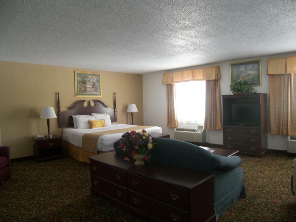 Baymont By Wyndham Mount Vernon Renfro Valley Exterior foto